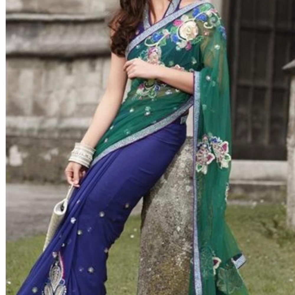 Saree - image 1